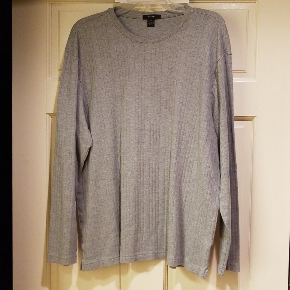 Men's Long Sleeve Gray Light Sweater Shirt